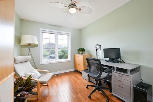 28 Woodburn Avenue, St. Catharines, ON - Indoor Photo Showing Office