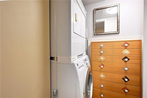 28 Woodburn Avenue, St. Catharines, ON - Indoor Photo Showing Laundry Room