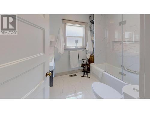 3854 Pioneer Rd, Lillooet, BC - Indoor Photo Showing Bathroom