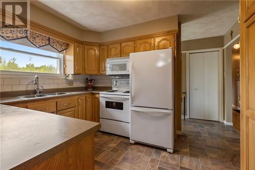 2656 Route 115, Irishtown, NB - Indoor Photo Showing Kitchen With Double Sink