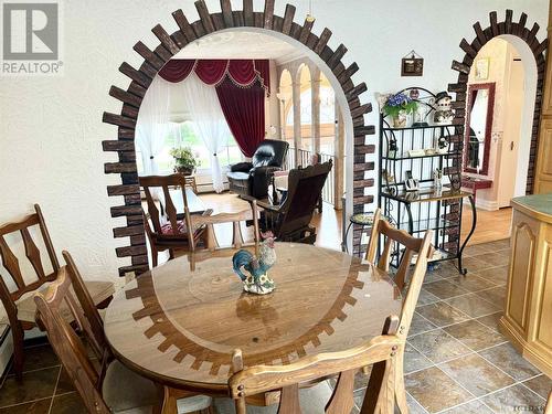 71 Pine Ave, Smooth Rock Falls, ON - Indoor Photo Showing Dining Room