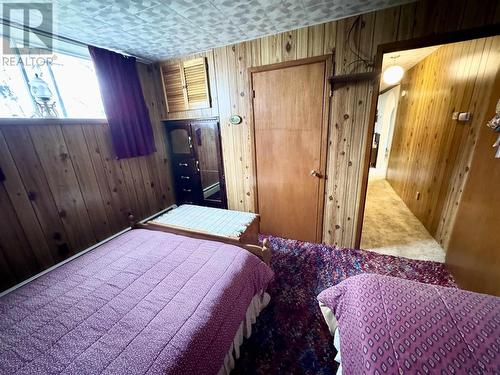 71 Pine Ave, Smooth Rock Falls, ON - Indoor Photo Showing Bedroom