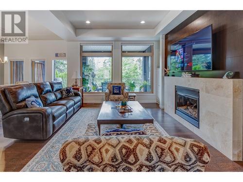 2387 Tallus Ridge Drive, West Kelowna, BC - Indoor Photo Showing Living Room With Fireplace