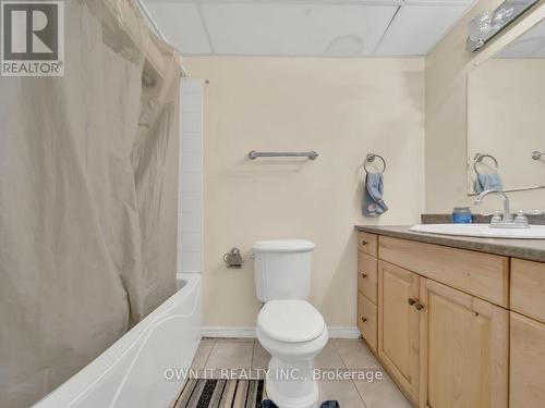 158 Kovac Road, Cambridge, ON - Indoor Photo Showing Bathroom