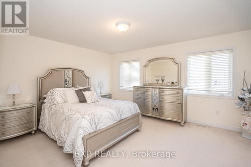 236 Johnson Drive, Shelburne, ON - Indoor Photo Showing Bedroom