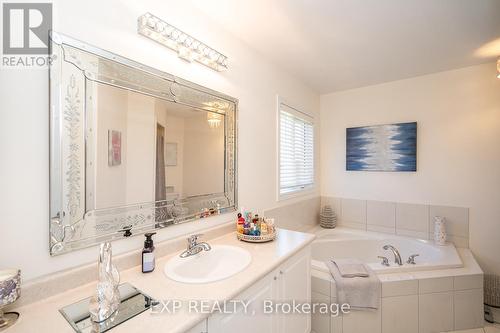 236 Johnson Drive, Shelburne, ON - Indoor Photo Showing Bathroom