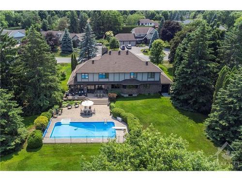 5533 South Island Park Drive, Manotick, ON 