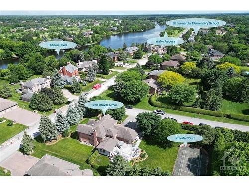 1070 Bravar Drive, Manotick, ON 