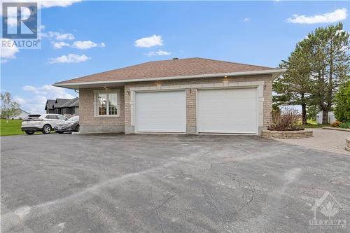 1819 Baseline Road, Clarence-Rockland, ON - Outdoor