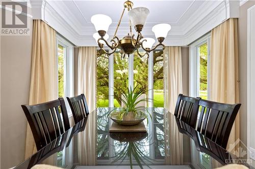 1819 Baseline Road, Clarence-Rockland, ON - Indoor Photo Showing Dining Room