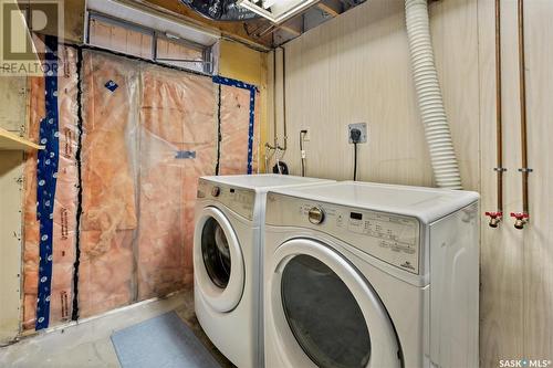 250 Stillwater Drive, Saskatoon, SK - Indoor Photo Showing Laundry Room