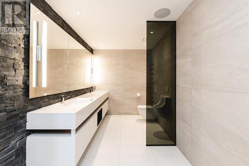 14 Aspen Road, Corner Brook, NL - Indoor Photo Showing Bathroom