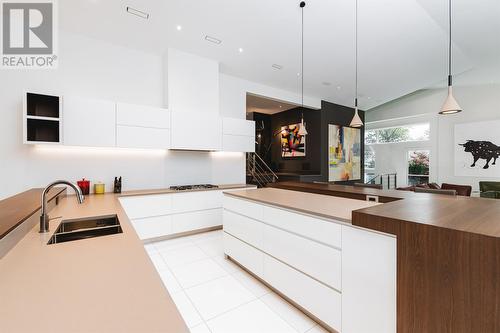 14 Aspen Road, Corner Brook, NL - Indoor Photo Showing Kitchen