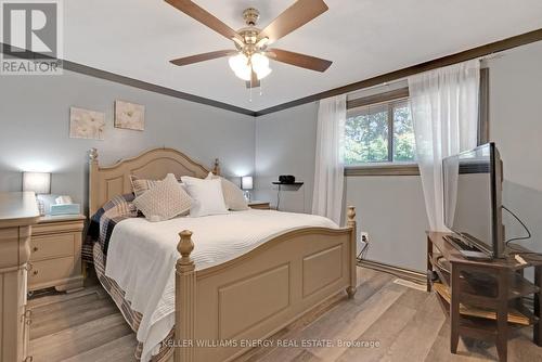 856 Florell Drive, Oshawa, ON - Indoor Photo Showing Bedroom