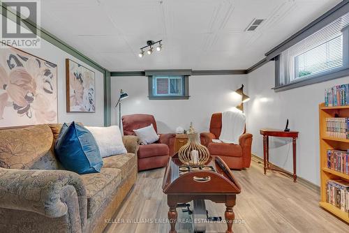 856 Florell Drive, Oshawa, ON - Indoor Photo Showing Living Room