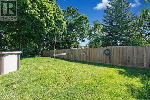 856 Florell Drive, Oshawa, ON - Outdoor