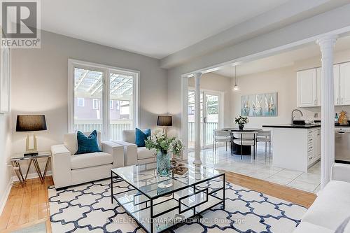 48 Futura Avenue, Richmond Hill, ON - Indoor Photo Showing Living Room