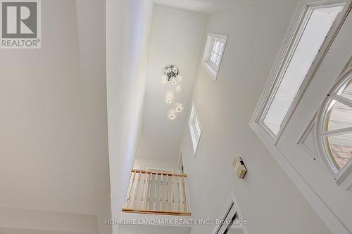 48 Futura Avenue, Richmond Hill, ON - Indoor Photo Showing Other Room