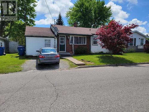 54 Anger Street, Chatham-Kent, ON - Outdoor With Facade