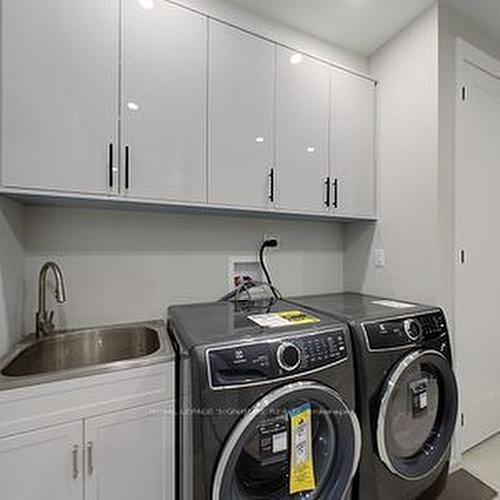 115 Rankin'S Cres, Blue Mountains, ON - Indoor Photo Showing Laundry Room