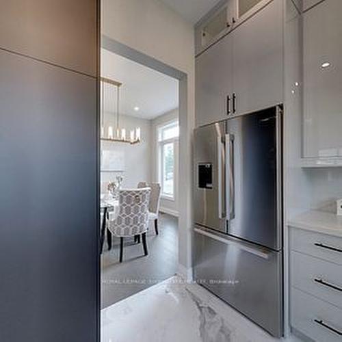 115 Rankin'S Cres, Blue Mountains, ON - Indoor Photo Showing Kitchen