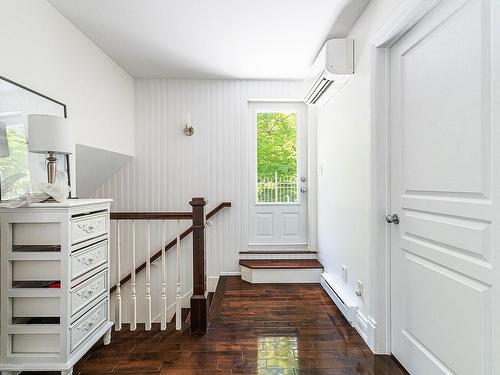 Staircase - 121 Rue Du Bourgeon, Orford, QC - Indoor Photo Showing Other Room