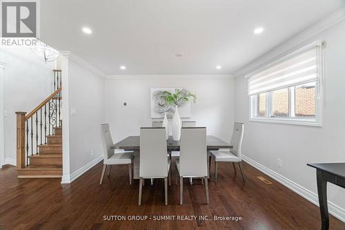1379 Bough Beeches Boulevard, Mississauga, ON - Indoor Photo Showing Dining Room