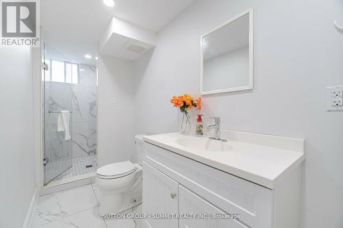 1379 Bough Beeches Boulevard, Mississauga, ON - Indoor Photo Showing Bathroom