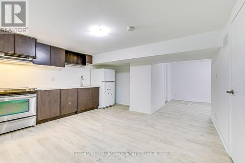 74 O'Hara Place, Brampton, ON - Indoor Photo Showing Kitchen