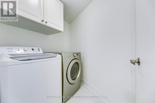74 O'Hara Place, Brampton, ON - Indoor Photo Showing Laundry Room