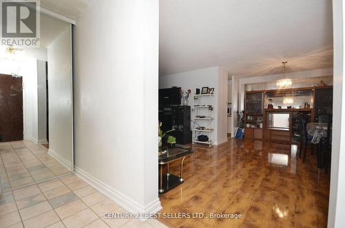 1407 - 25 Kensington Road, Brampton, ON - Indoor Photo Showing Other Room