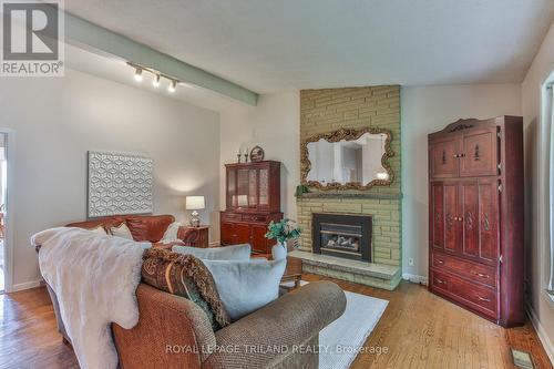 692 Alanbrook Street, London, ON - Indoor Photo Showing Living Room With Fireplace