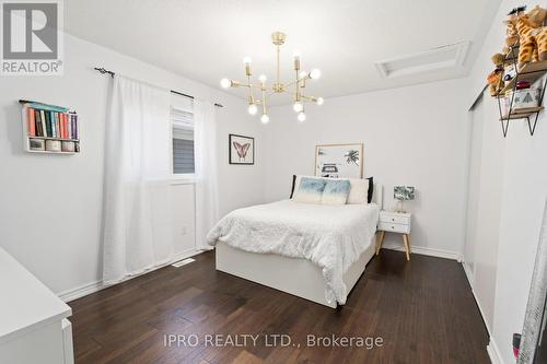 277 Church Street N, New Tecumseth, ON - Indoor Photo Showing Bedroom