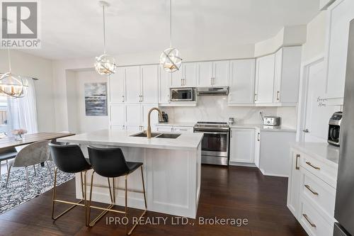 277 Church Street N, New Tecumseth, ON - Indoor Photo Showing Kitchen With Double Sink With Upgraded Kitchen