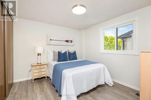 48 Mullen Drive, Vaughan, ON - Indoor Photo Showing Bedroom