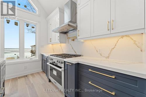 24410 Thorah Park Boulevard, Brock, ON - Indoor Photo Showing Kitchen