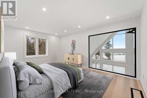 24410 Thorah Park Boulevard, Brock, ON - Indoor Photo Showing Bedroom