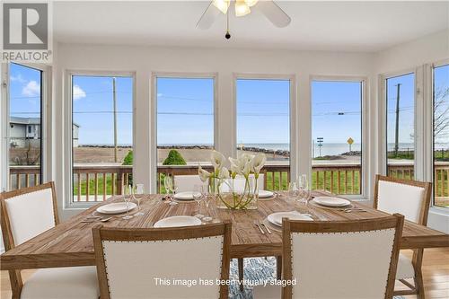 2 De La Plage, Beaubassin East, NB - Indoor Photo Showing Dining Room