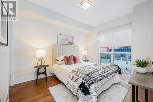 2011 - 300 Front Street W, Toronto (Waterfront Communities), ON - Indoor Photo Showing Bedroom