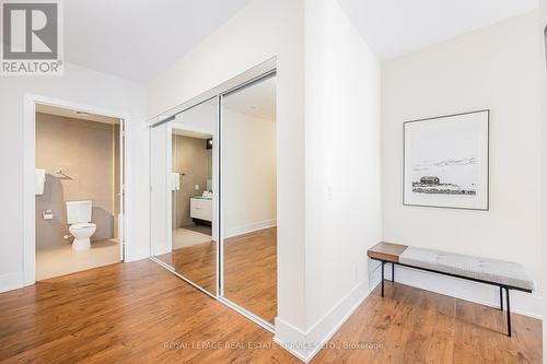 2011 - 300 Front Street W, Toronto (Waterfront Communities), ON - Indoor Photo Showing Other Room