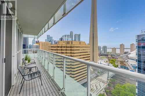 2011 - 300 Front Street W, Toronto (Waterfront Communities), ON - Outdoor With Balcony With Exterior