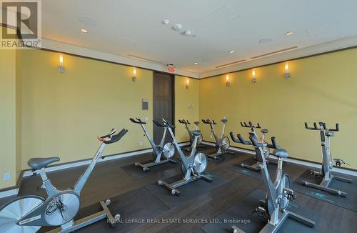 2011 - 300 Front Street W, Toronto (Waterfront Communities), ON - Indoor Photo Showing Gym Room