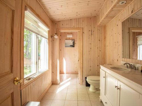 Salle de bains - 2916  - 2918 Rive Du Lac-Tremblant, Lac-Tremblant-Nord, QC - Indoor Photo Showing Bathroom