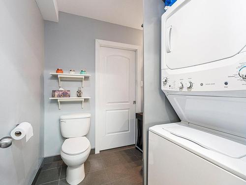 Bathroom - 200 Rue Albert, Cowansville, QC - Indoor Photo Showing Laundry Room