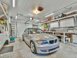 Garage - 