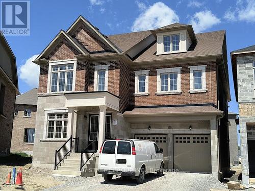 40 Perigo Court, Richmond Hill, ON - Outdoor With Facade