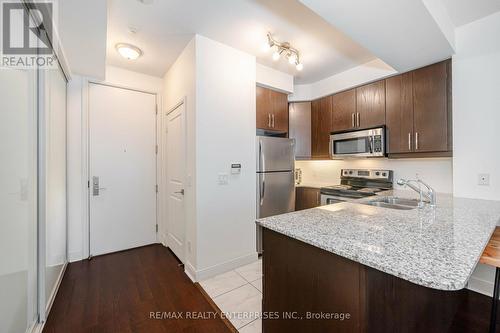 1404 - 38 The Esplanade, Toronto (Waterfront Communities), ON - Indoor Photo Showing Kitchen With Double Sink