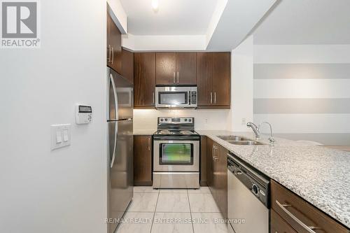 1404 - 38 The Esplanade, Toronto (Waterfront Communities), ON - Indoor Photo Showing Kitchen With Double Sink