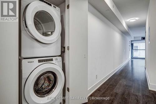 312 - 403 Church Street, Toronto, ON - Indoor Photo Showing Laundry Room