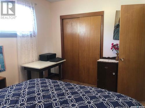 401 1St Avenue E, Buchanan, SK - Indoor Photo Showing Bedroom